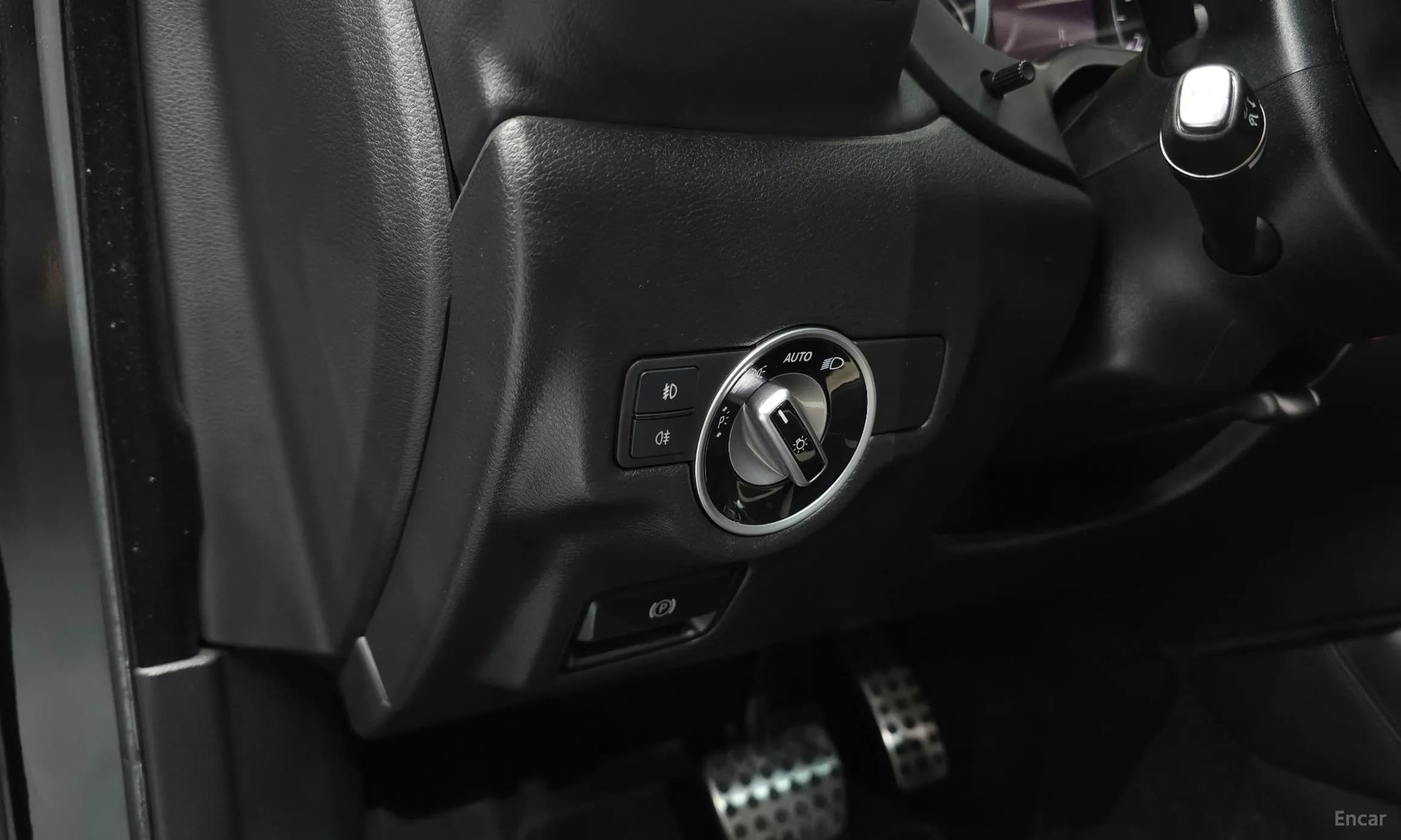 Q30