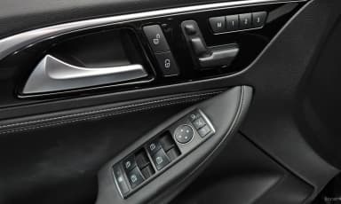 Q30