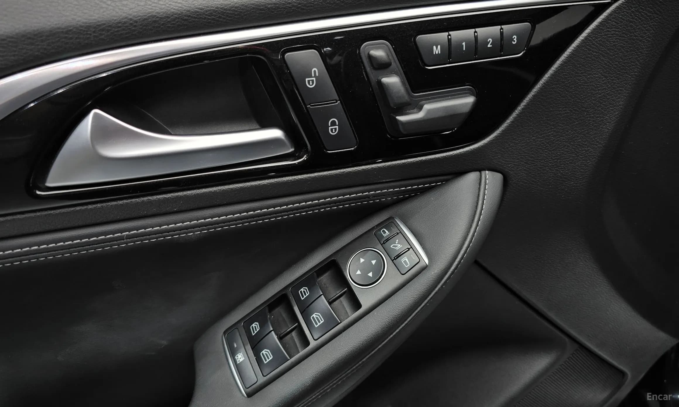 Q30