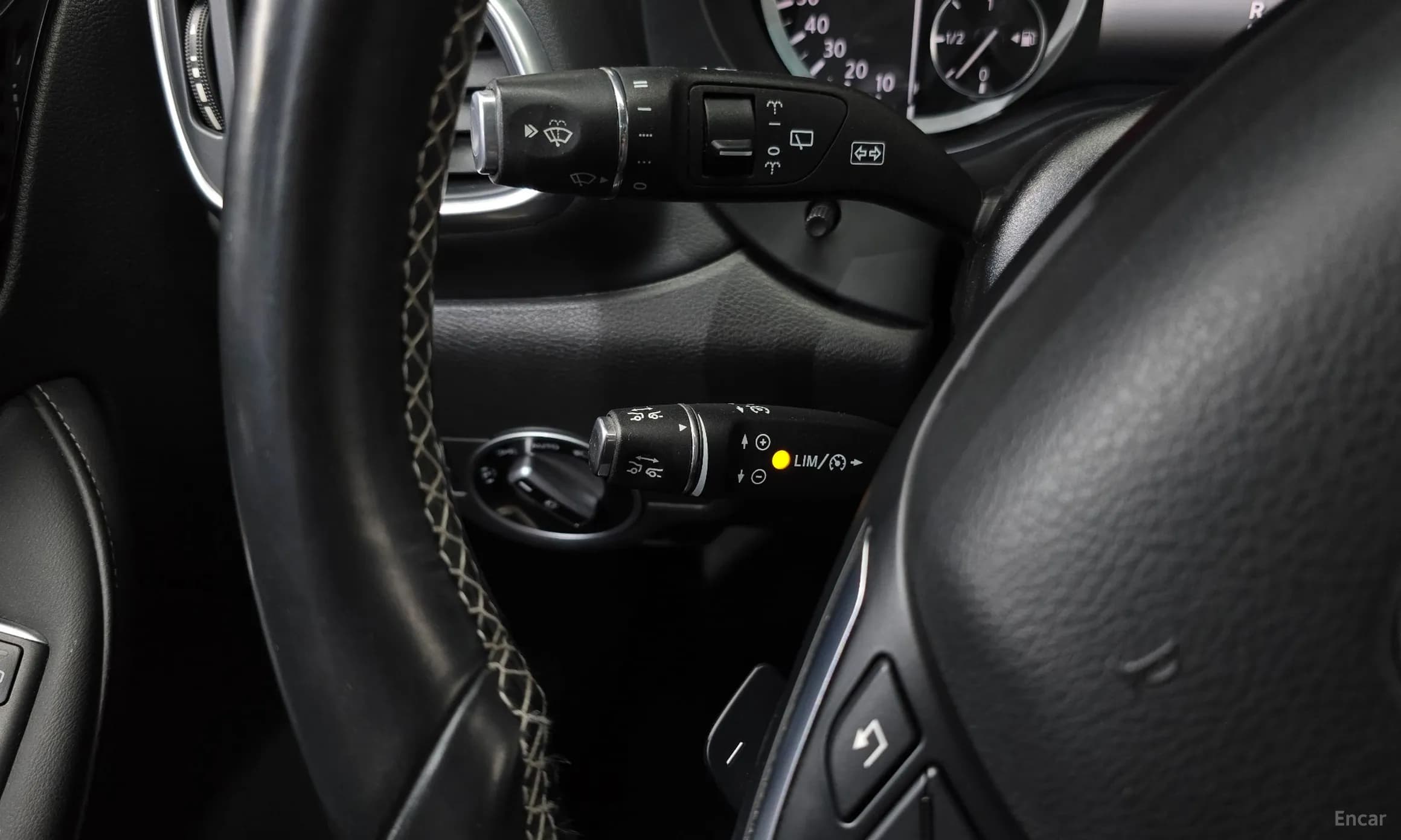 Q30