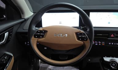 EV6