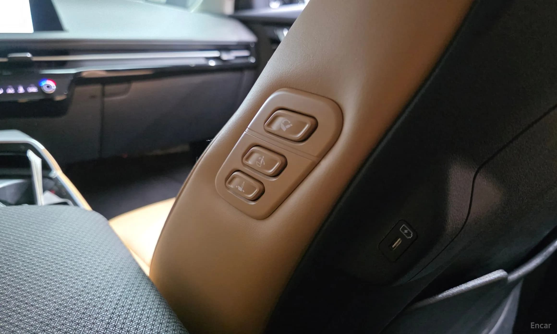 EV6