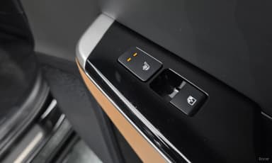 EV6