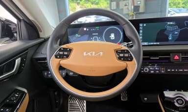 EV6