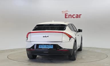 EV6