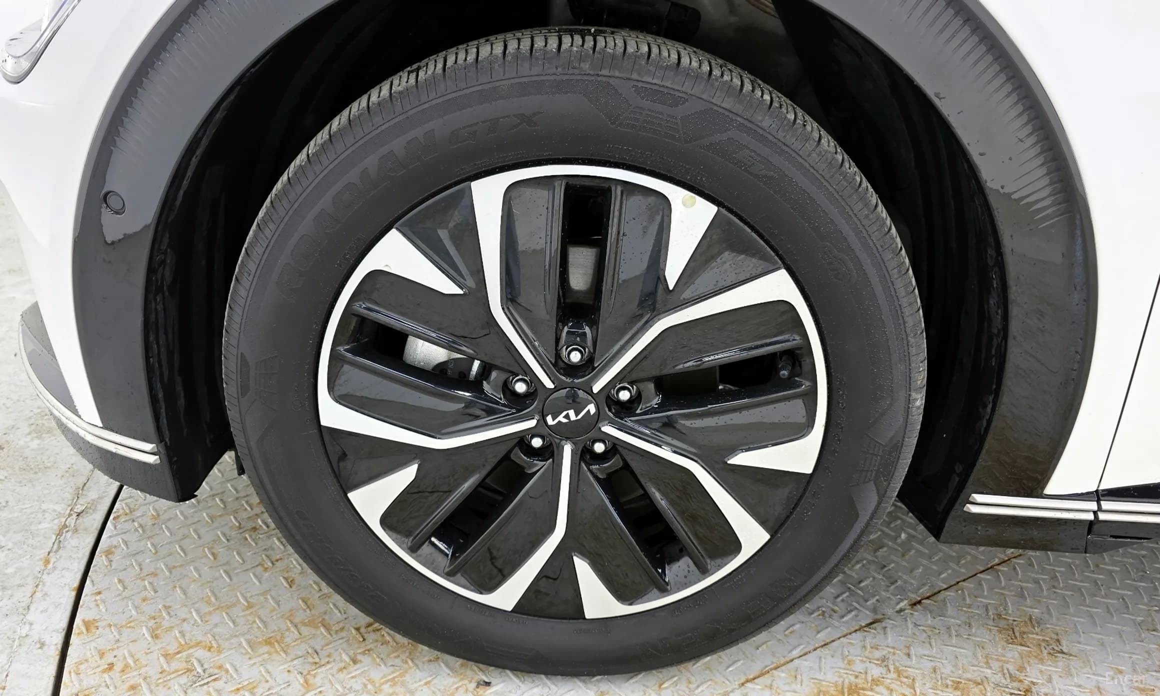 EV6