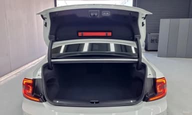S90