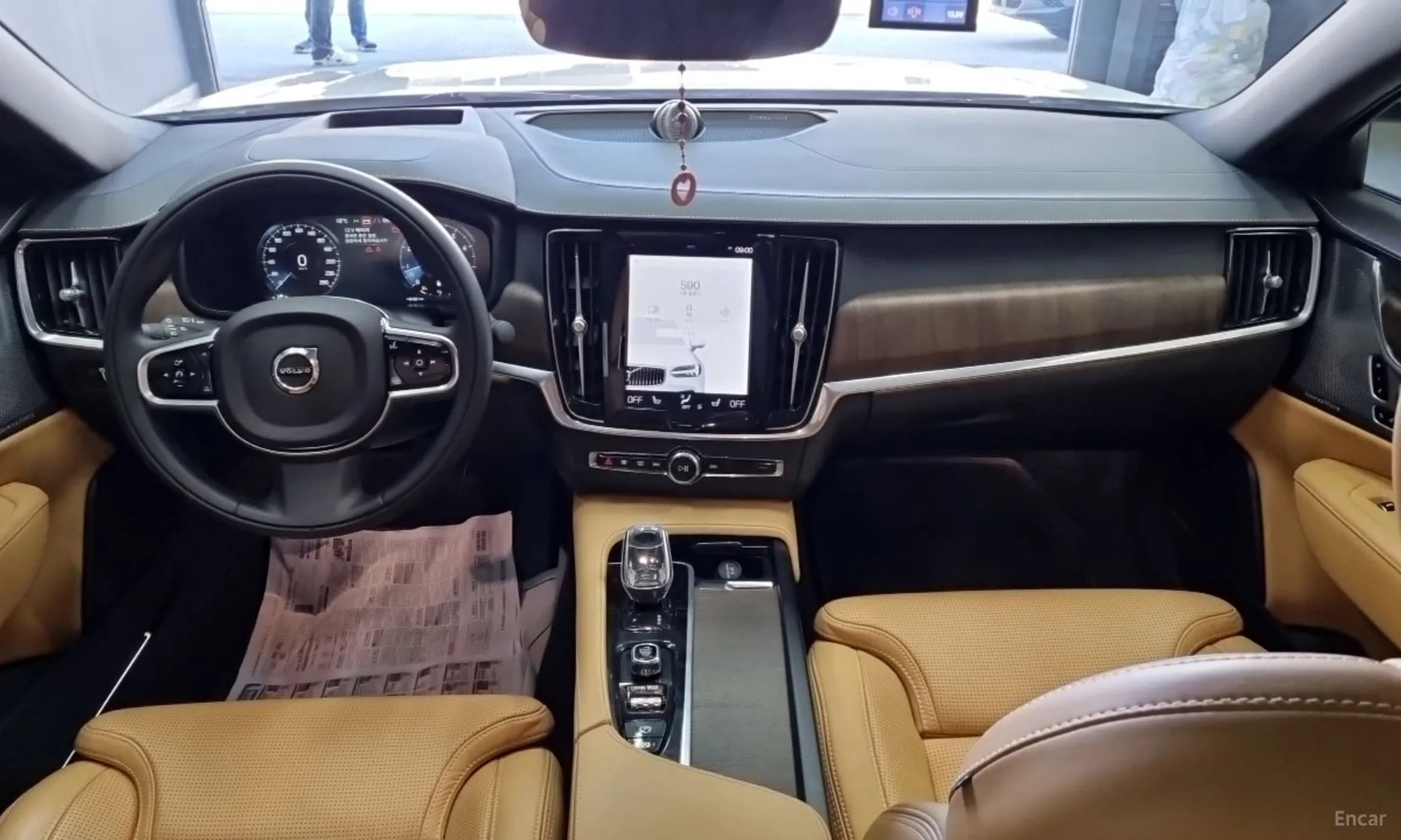 S90