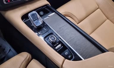 S90