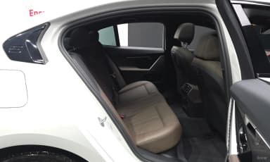 5 Series (G60)