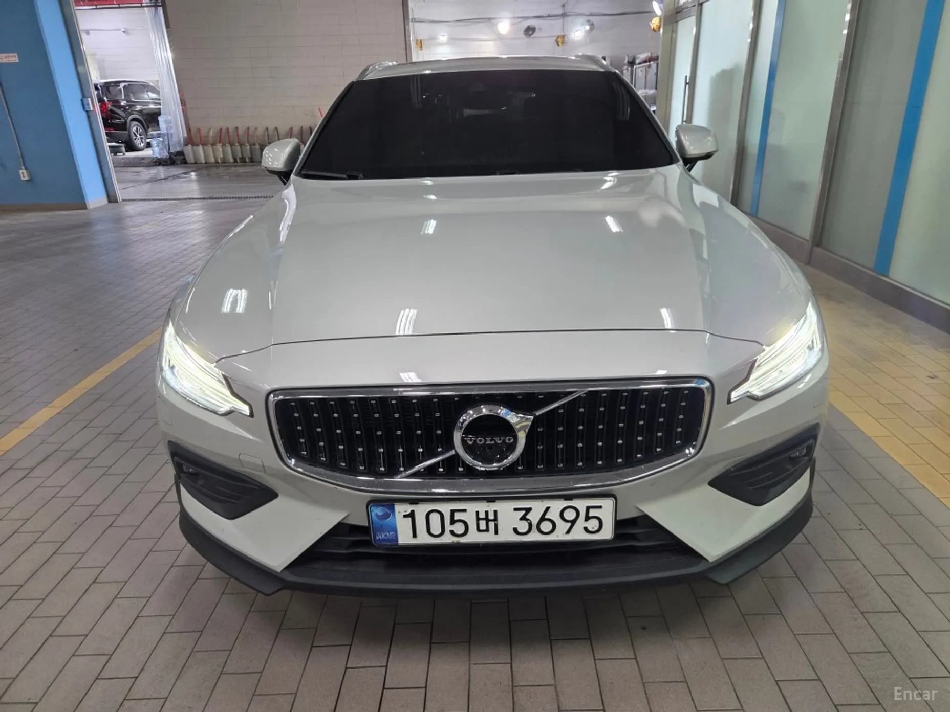 V60 Cross-Country 2nd Generation