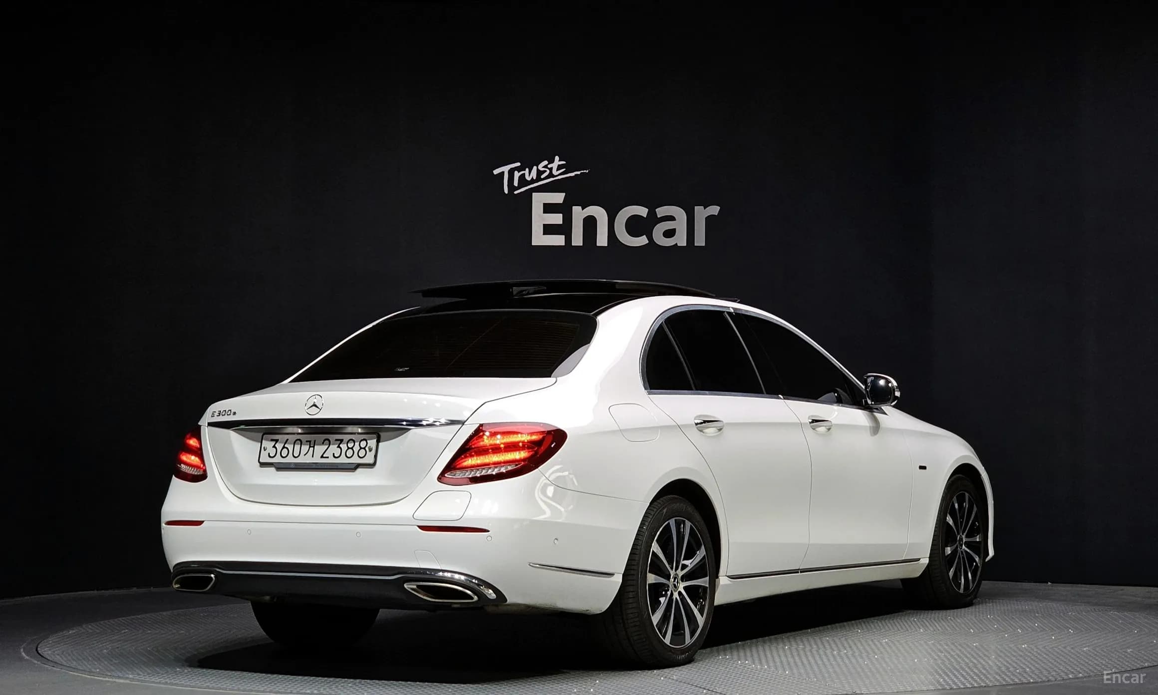 E-Class W213