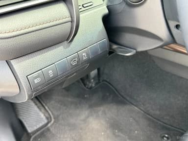 Camry (XV70)