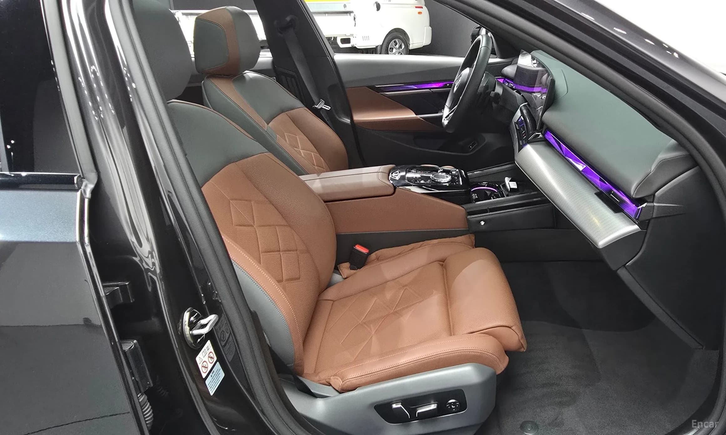 5 Series (G60)