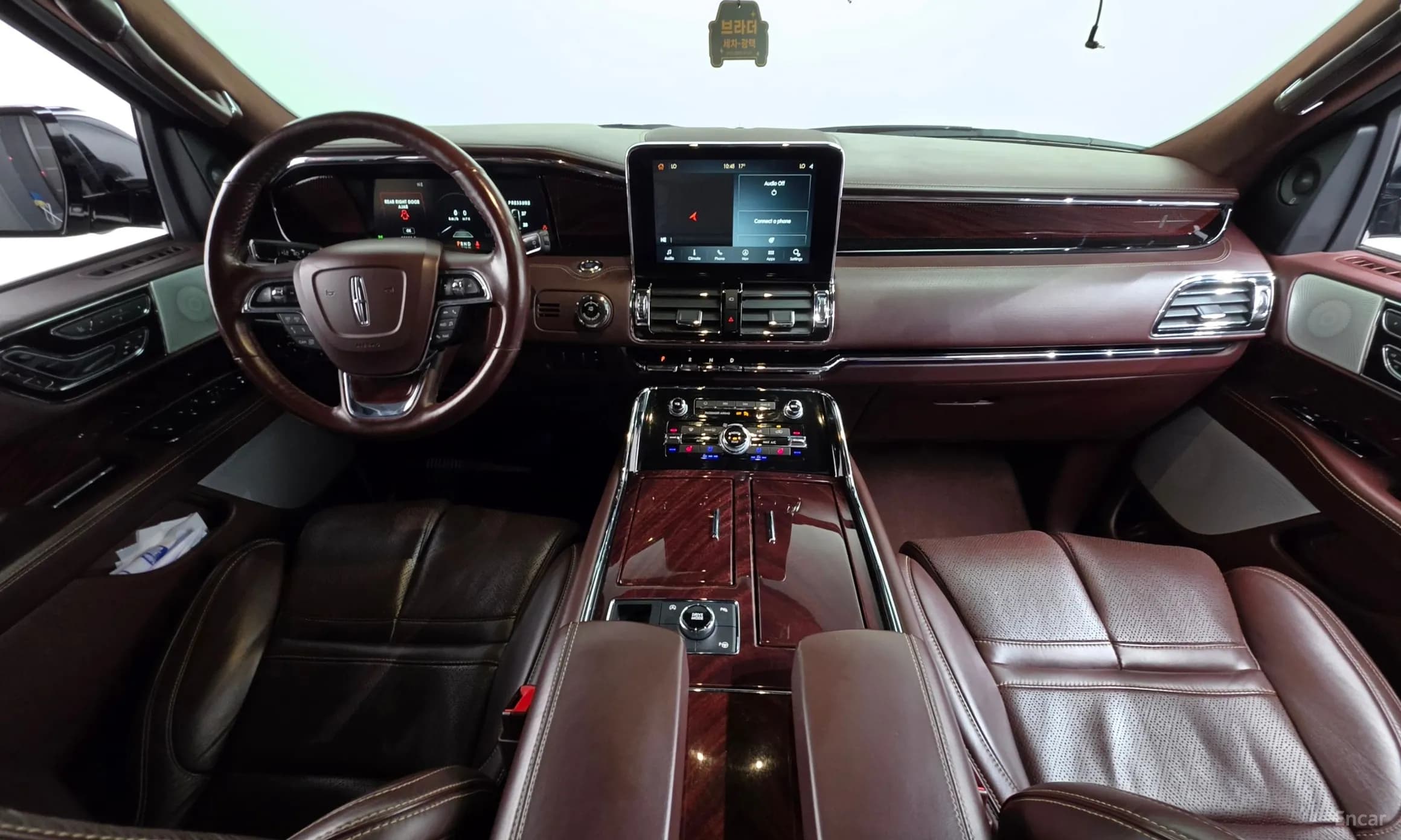 Navigator 4th generation