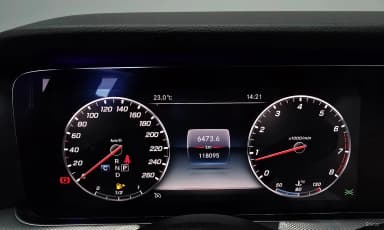 E-Class W213