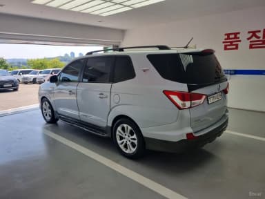 Korando Turismo
