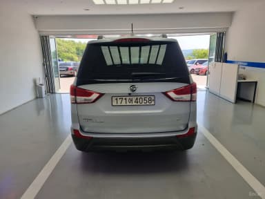 Korando Turismo