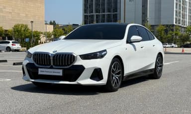 5 Series (G60)