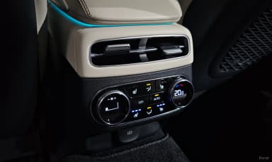 GV70
