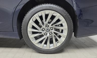 ES300h 7th Generation