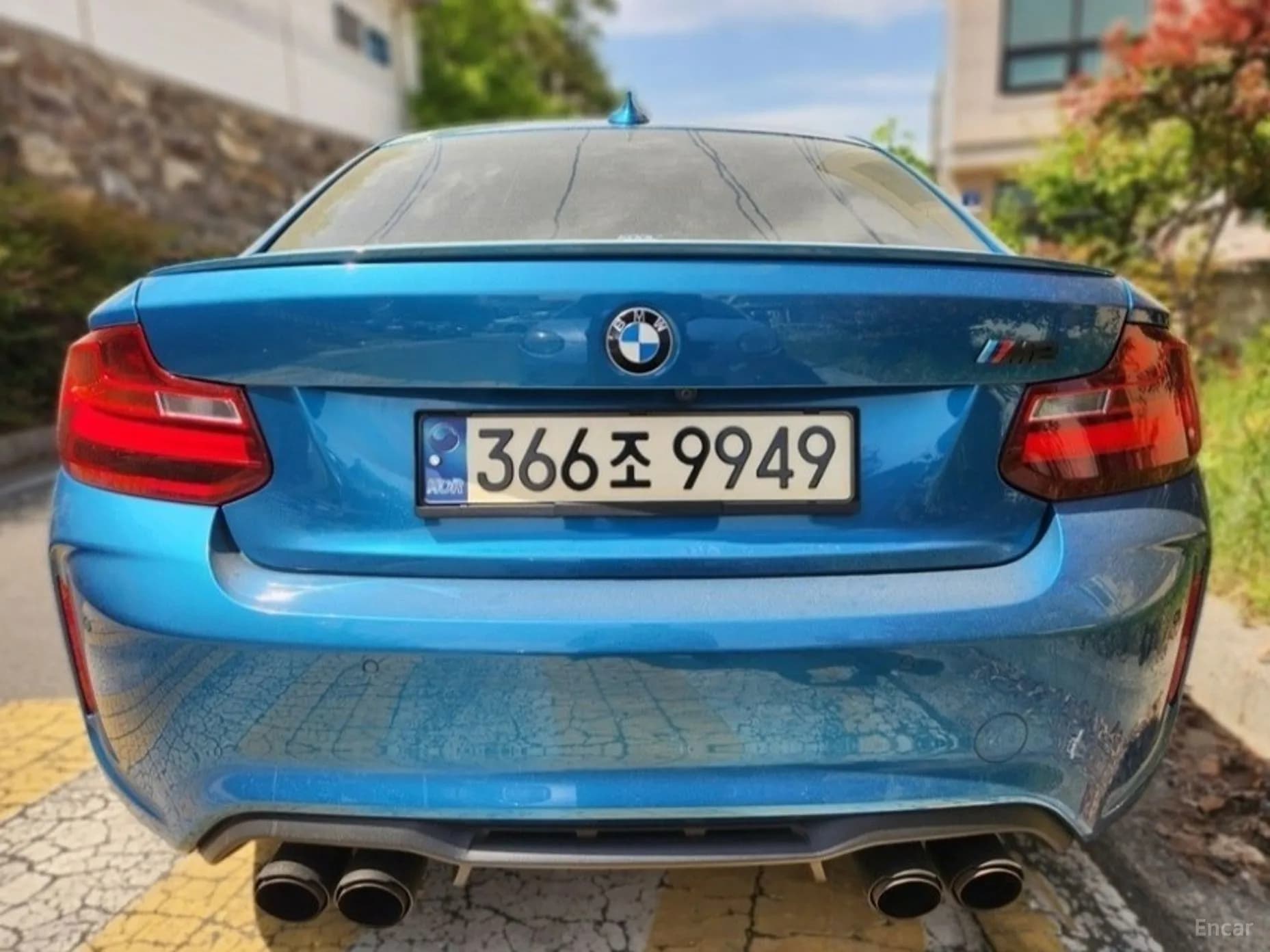M2 (F87)