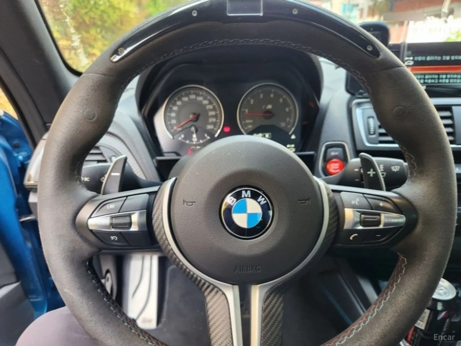 M2 (F87)