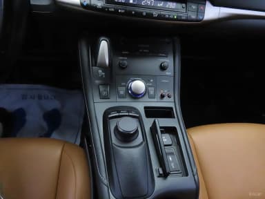 CT200h