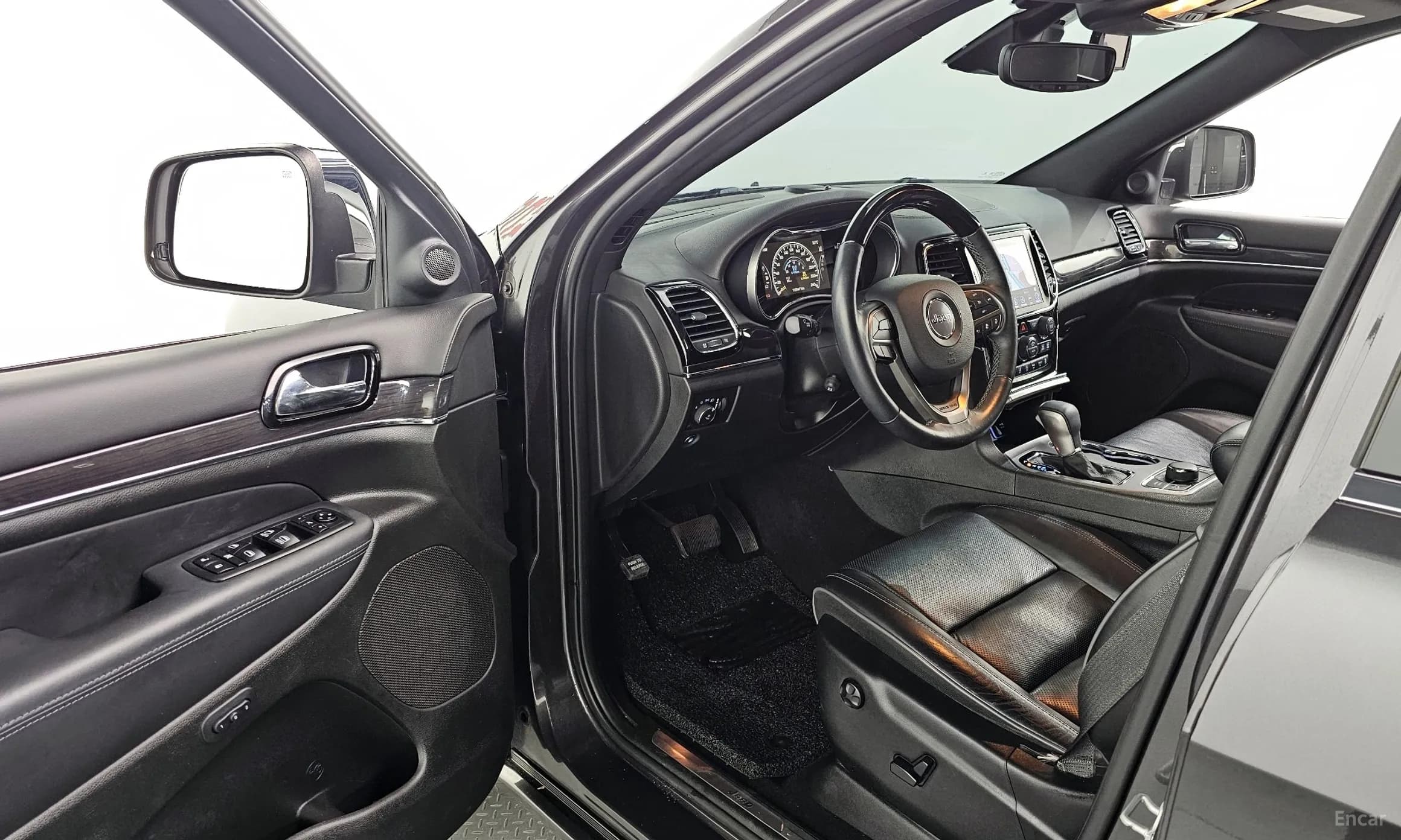 Grand Cherokee