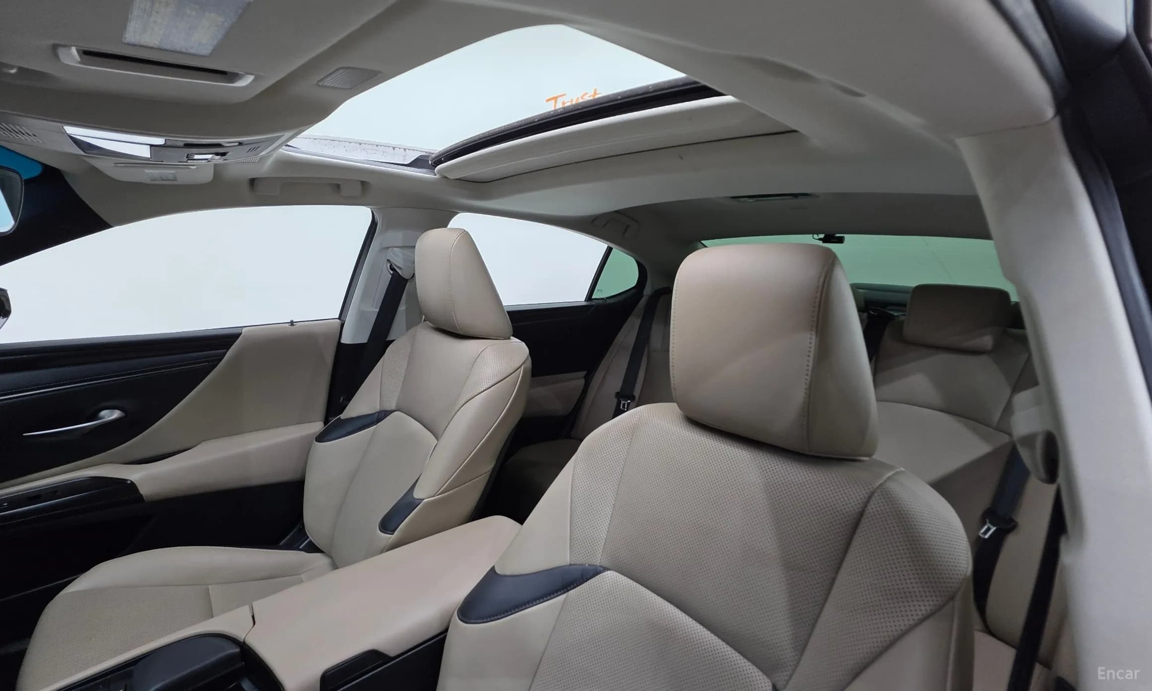 New ES350