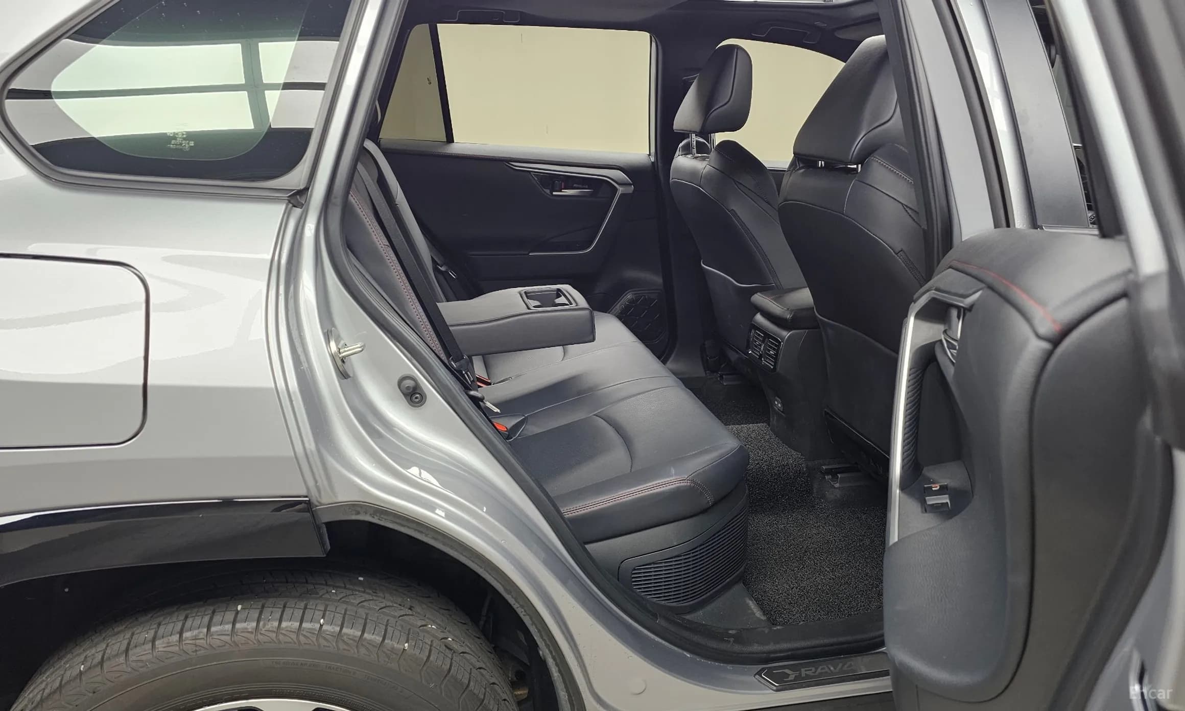 RAV4 5th Generation