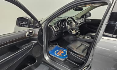 Grand Cherokee