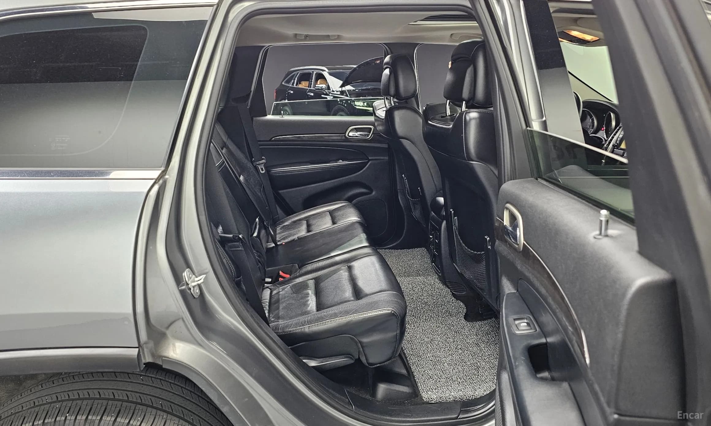 Grand Cherokee