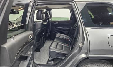 Grand Cherokee