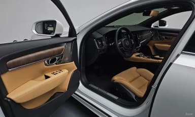 S90