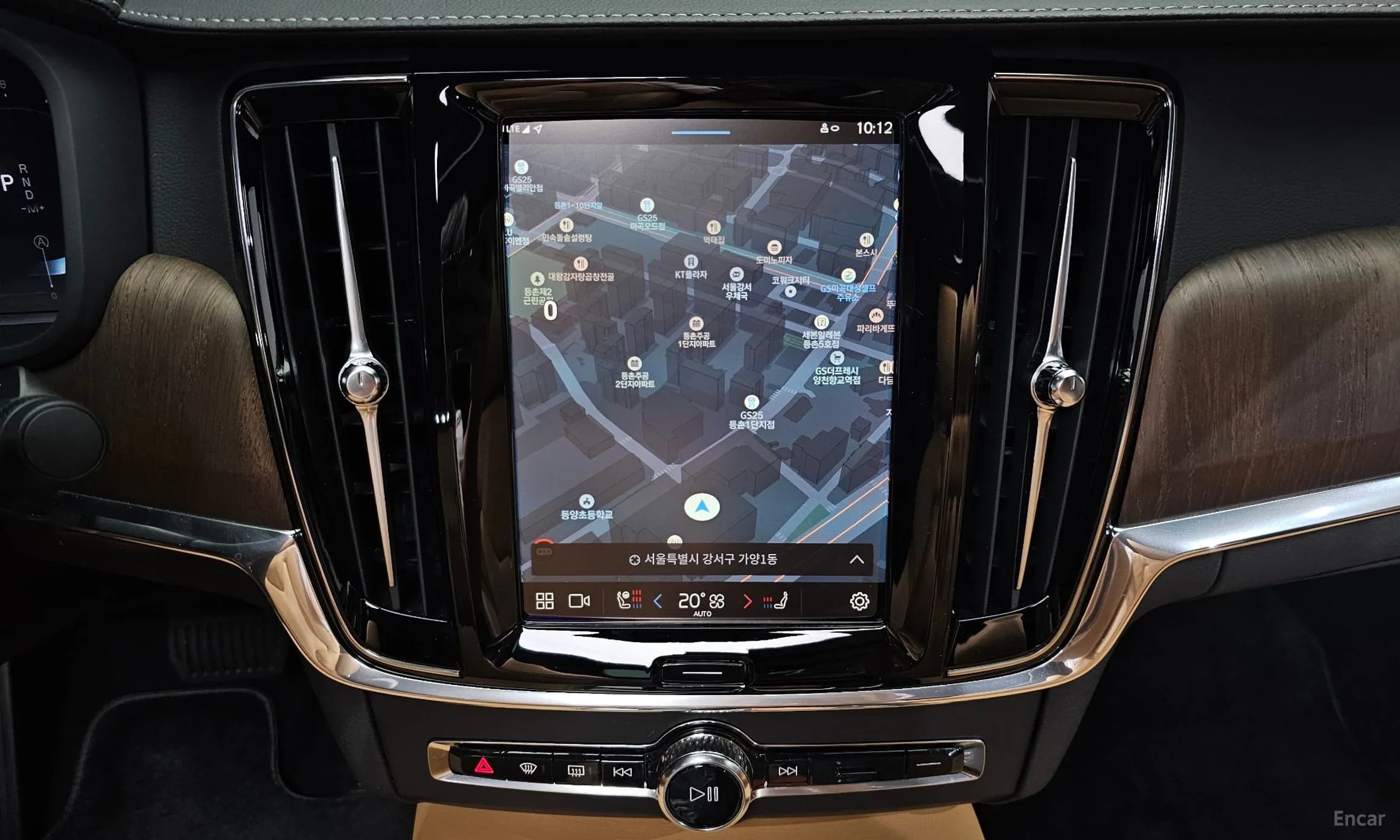 S90