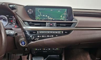 ES300h 7th Generation