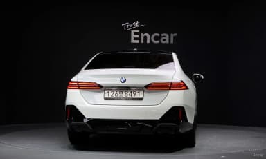 5 Series (G60)