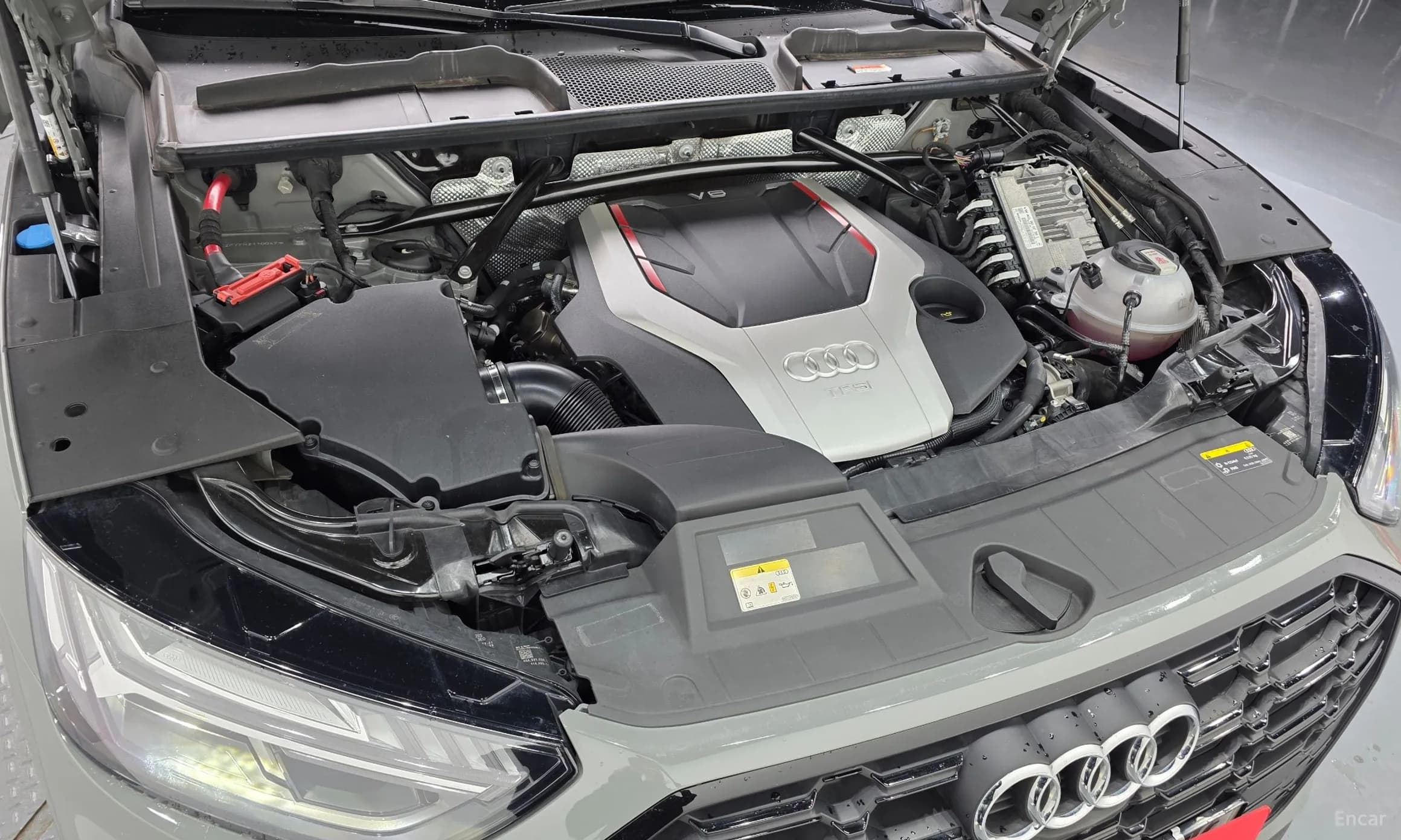 SQ5 (FY)