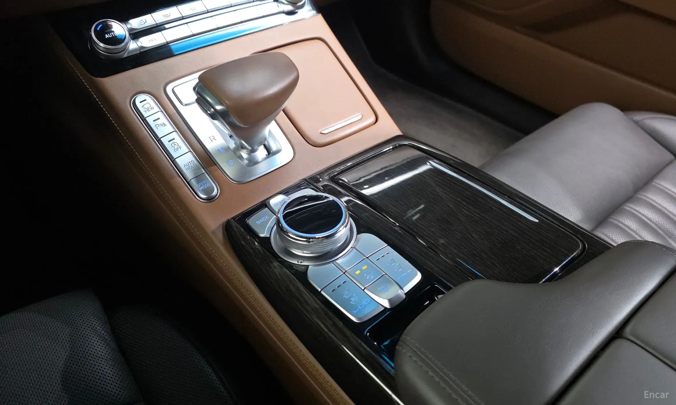 G90