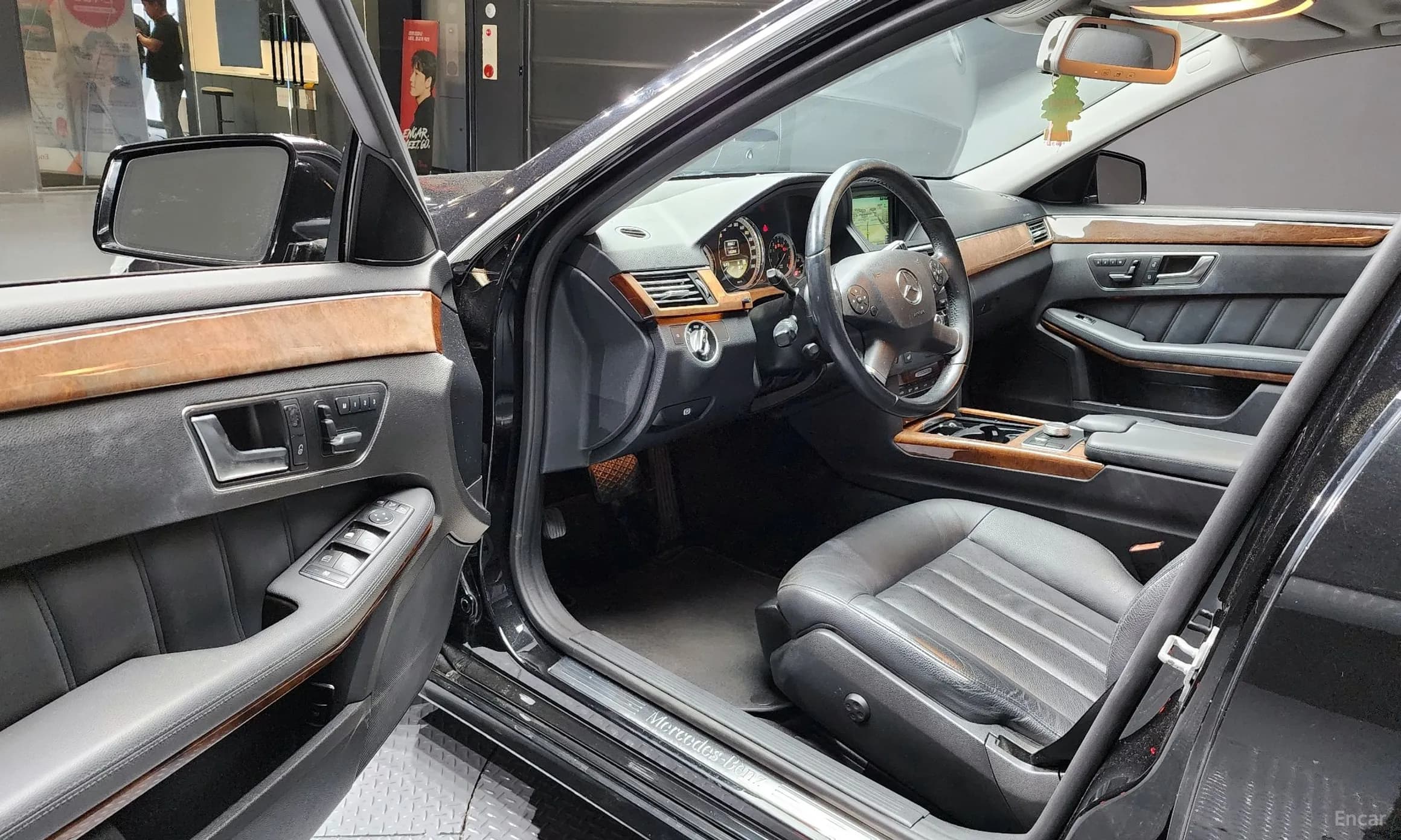E-Class W212