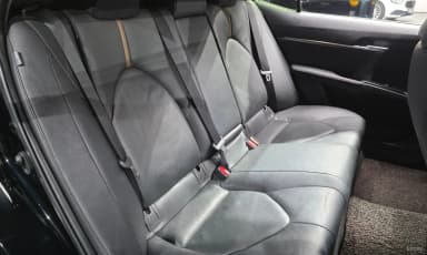 Camry (XV70)