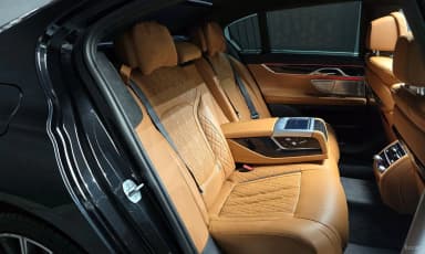 7 Series (G11)