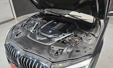 7 Series (G11)