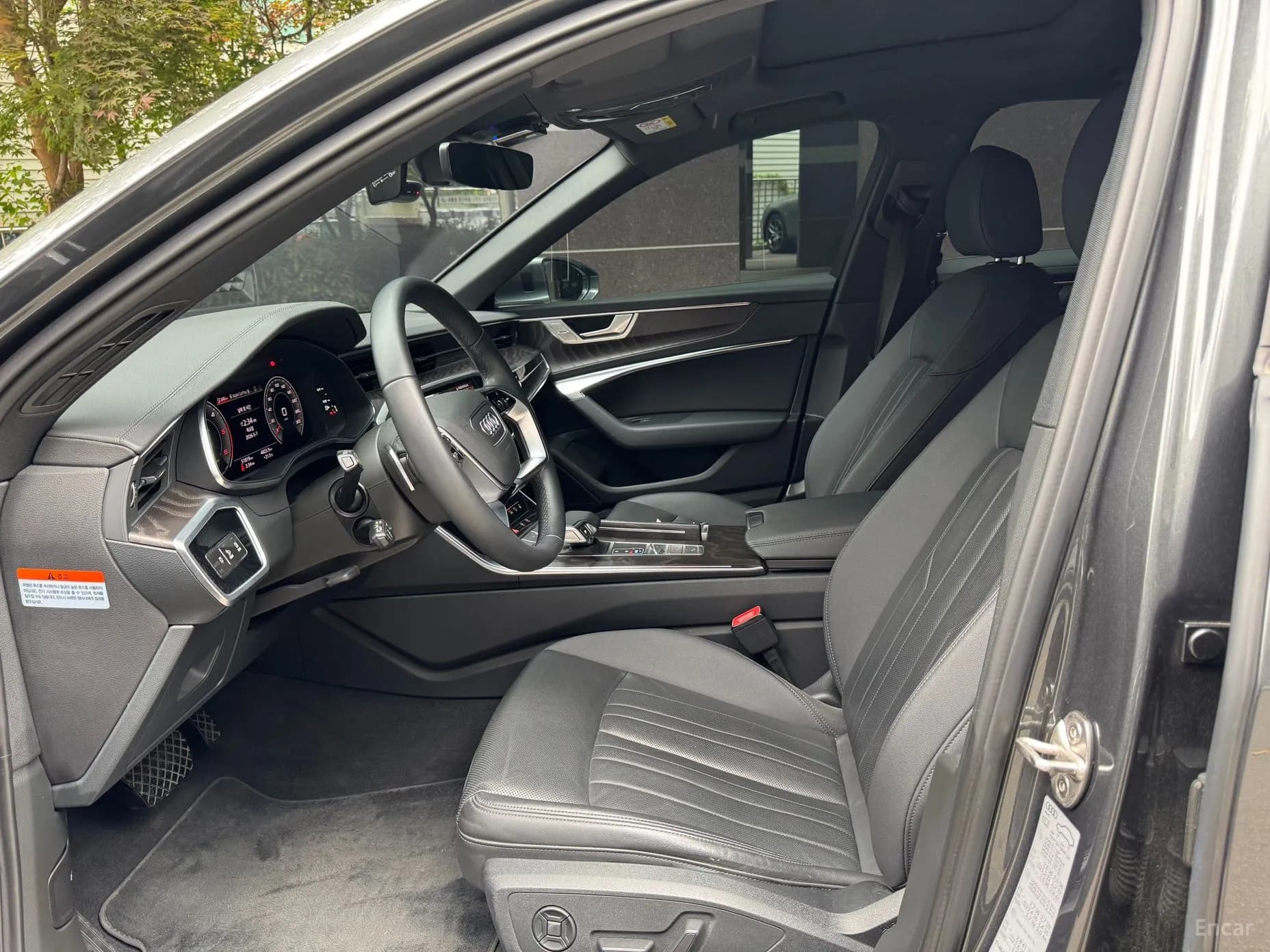 A6 (C8)
