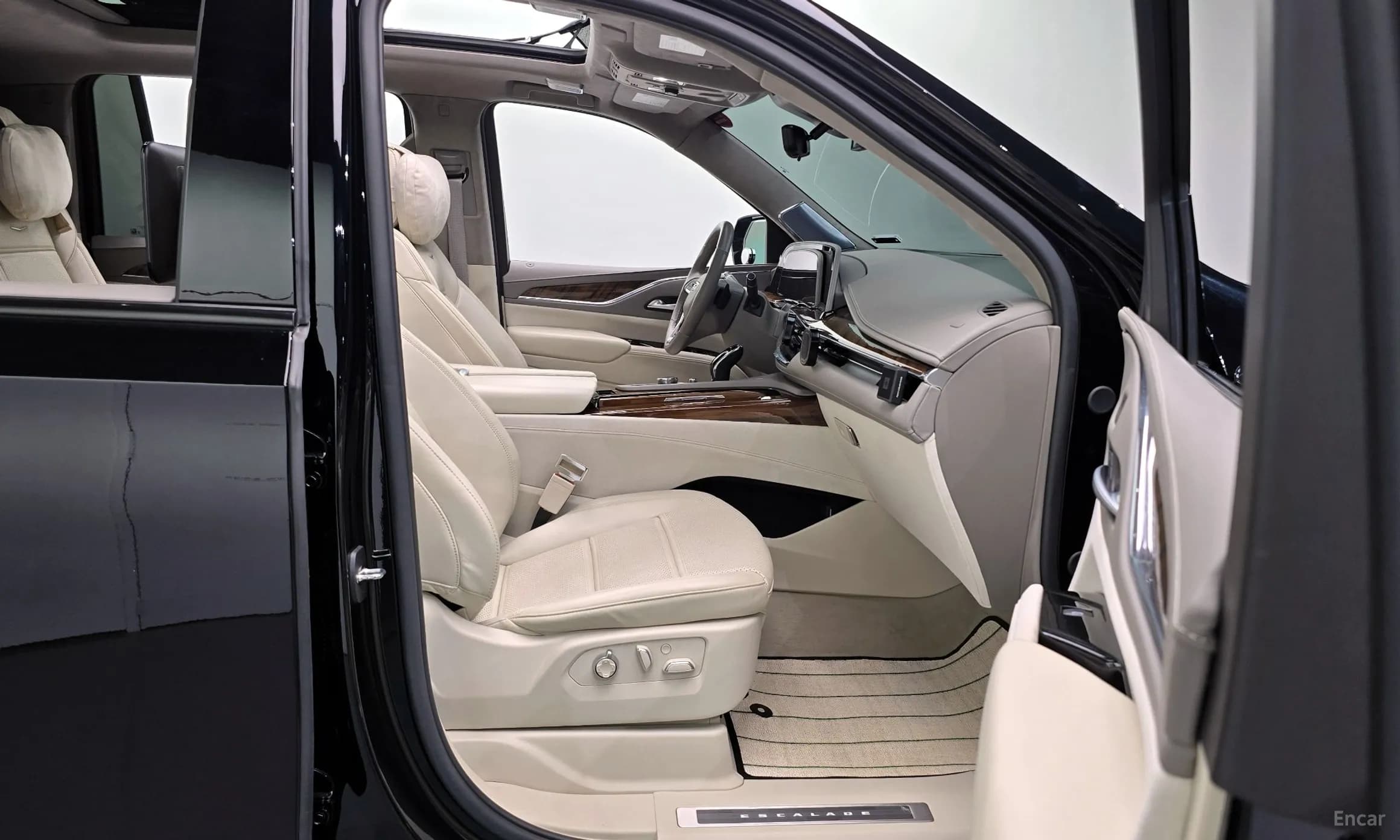 Escalade 5th Generation