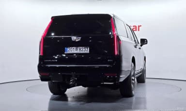 Escalade 5th Generation