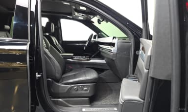 Escalade 5th Generation