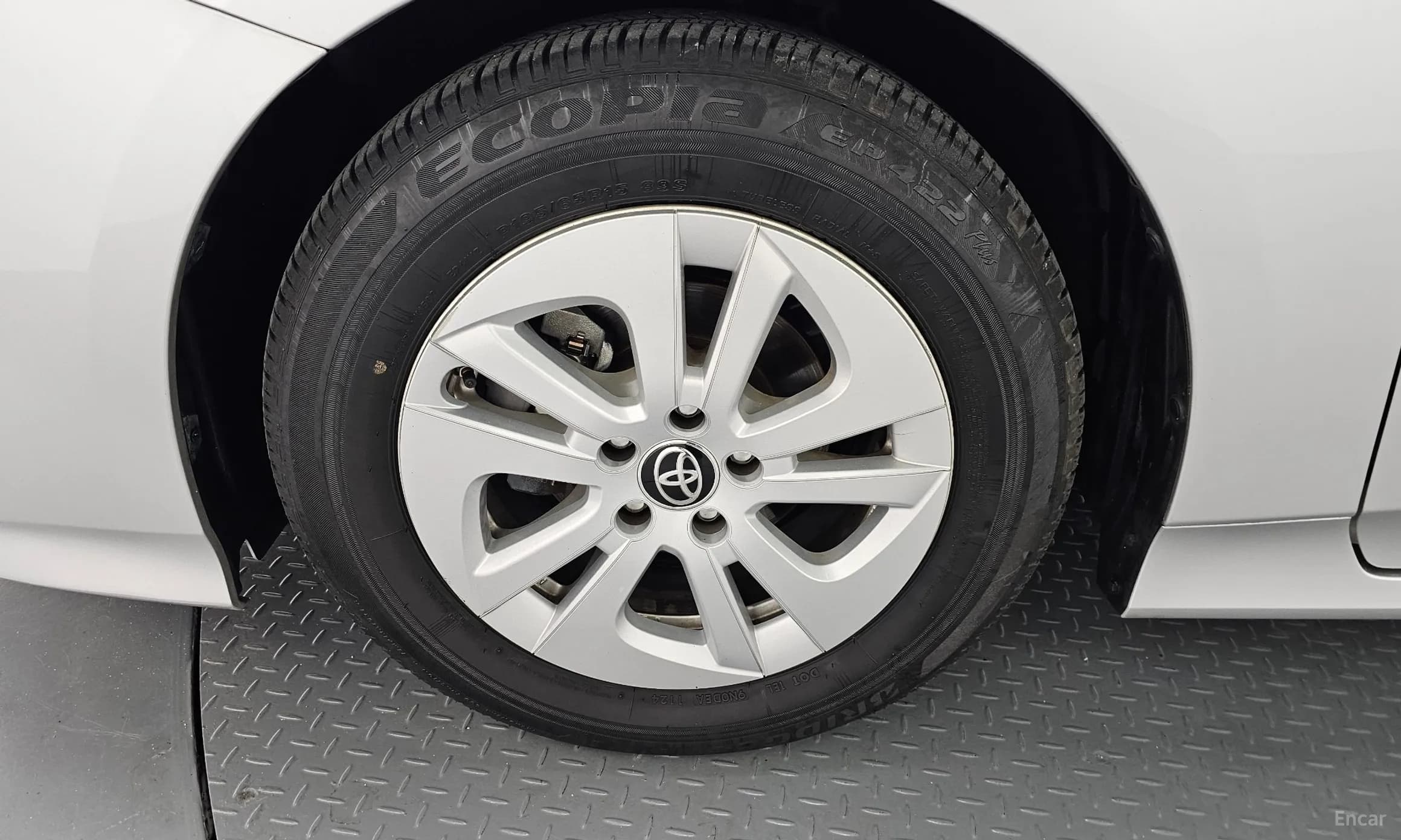 Prius 4th Generation