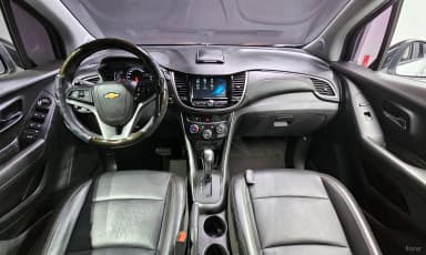 Trax